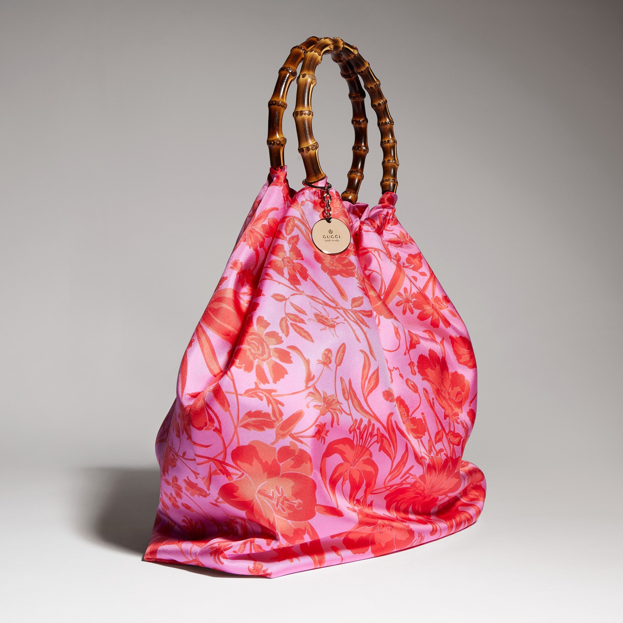 gucci oos 9fa905fa27f201adc35d8af8.jpg Silk maxi tote bag with bamboo handle